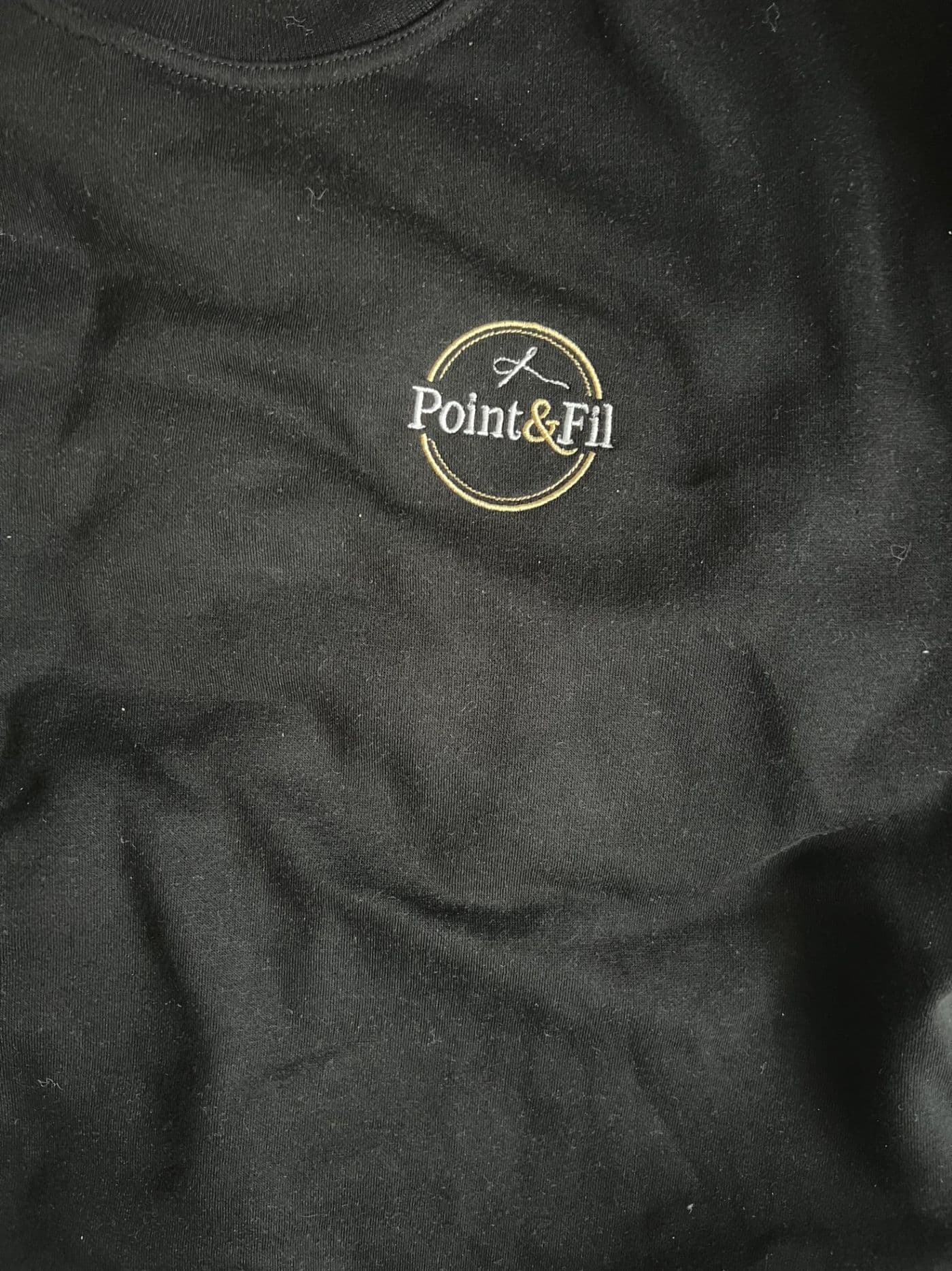 T-shirt Point&Fil — logo brodé chest